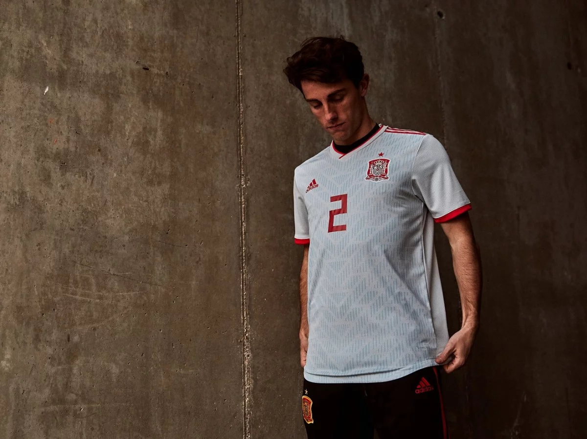 post card Maglia away Spagna.webp
